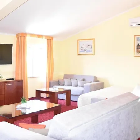 Gasthof Room In Bb - Villa Riva Accommodation Makarska