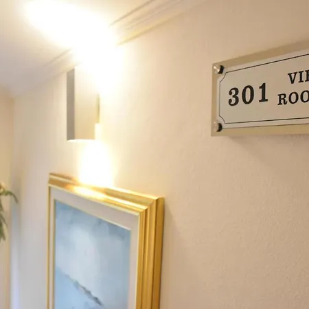 Room In Bb - Villa Riva Accommodation * 마카르스카